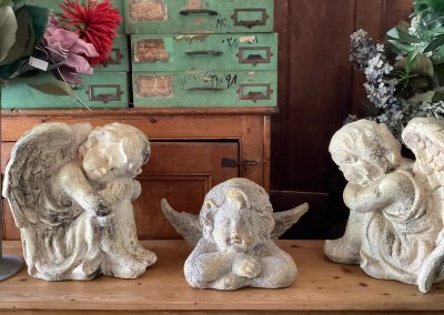 Small Sleeping Cherubs  (Centre) $129